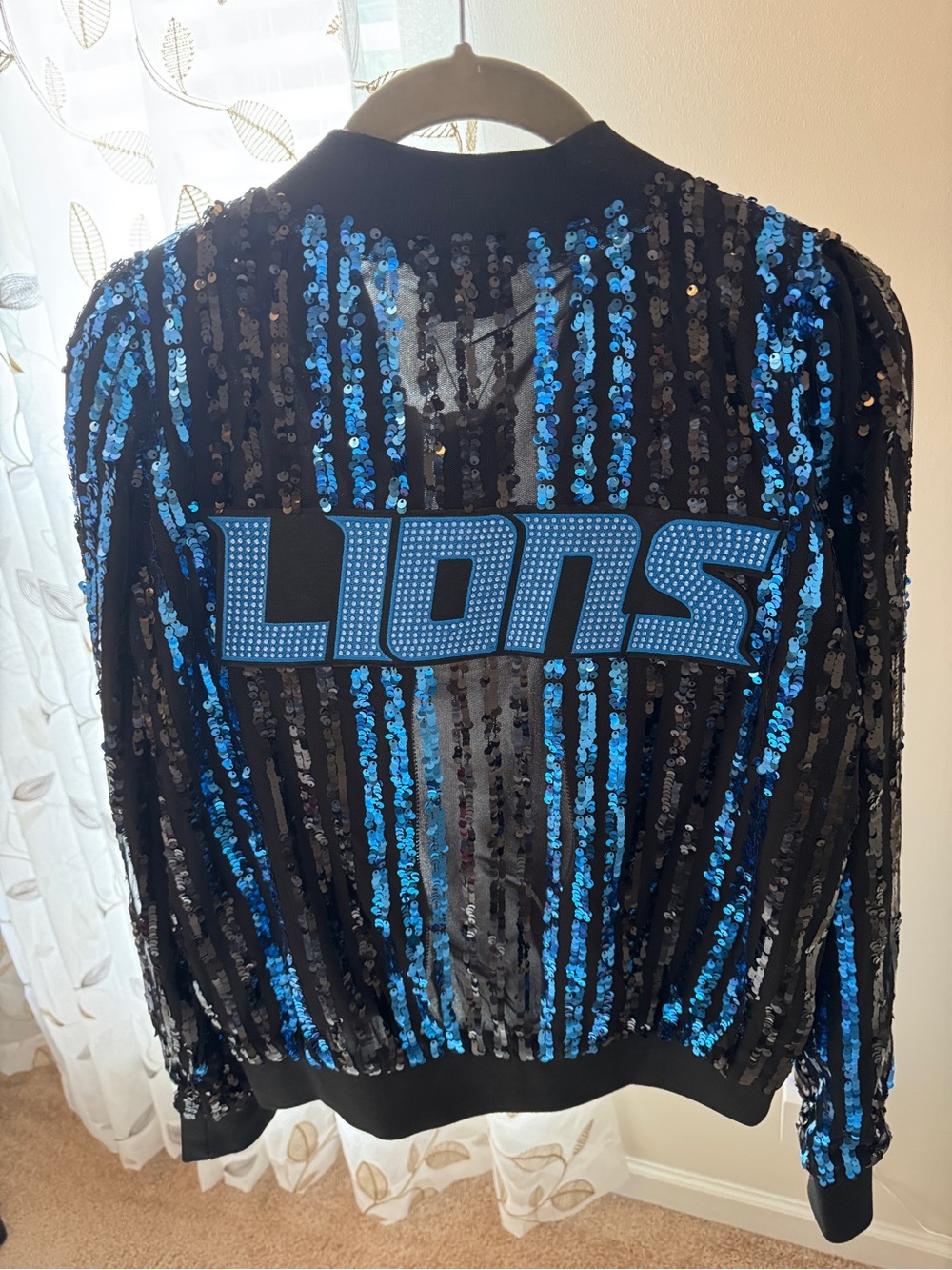 Detroit Lions NFL Women's Black and Blue Sequin Team Bomber Jacket - Picture 2 of 2